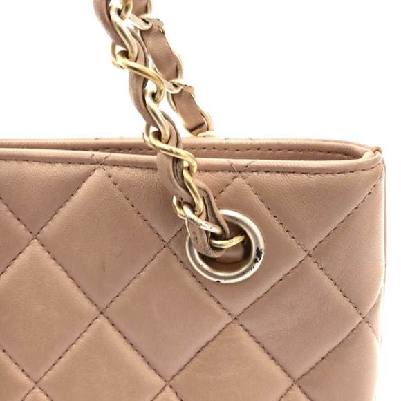 CHANEL Matelasse Handbag - Picture 13 of 14